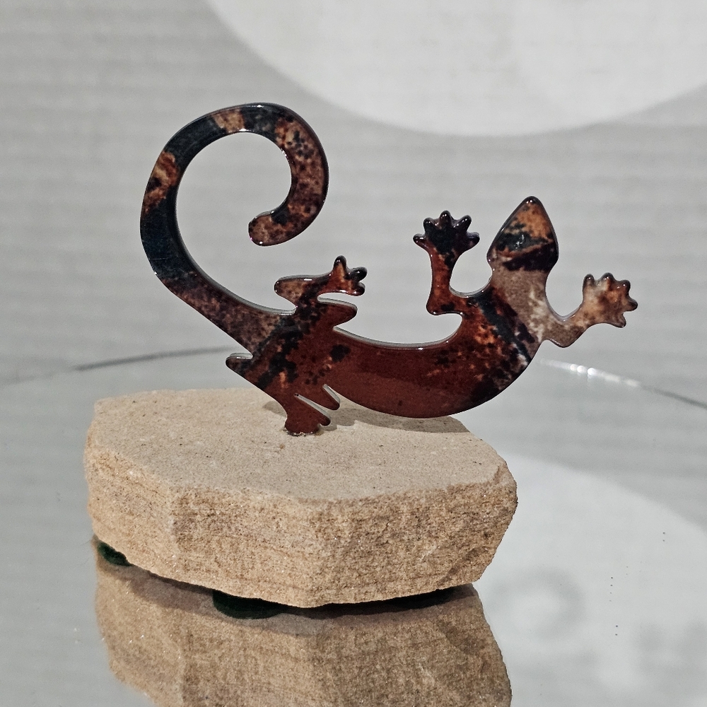 Southwestern LazArt Metal Lizzard Paper Weight Petroglyphs Cave Art Gecko 🦎 👀 - Picture 11 of 12